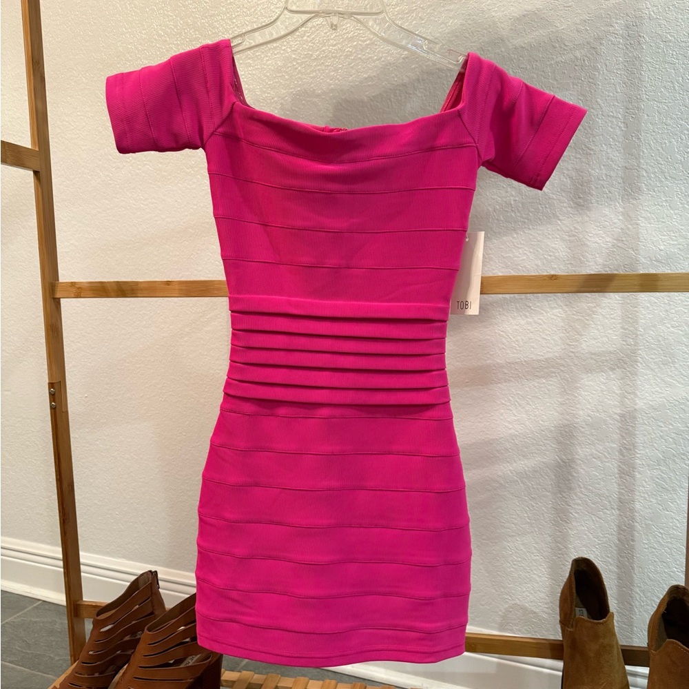 NWT Tobi Fuchsia Bandage Dress, XS